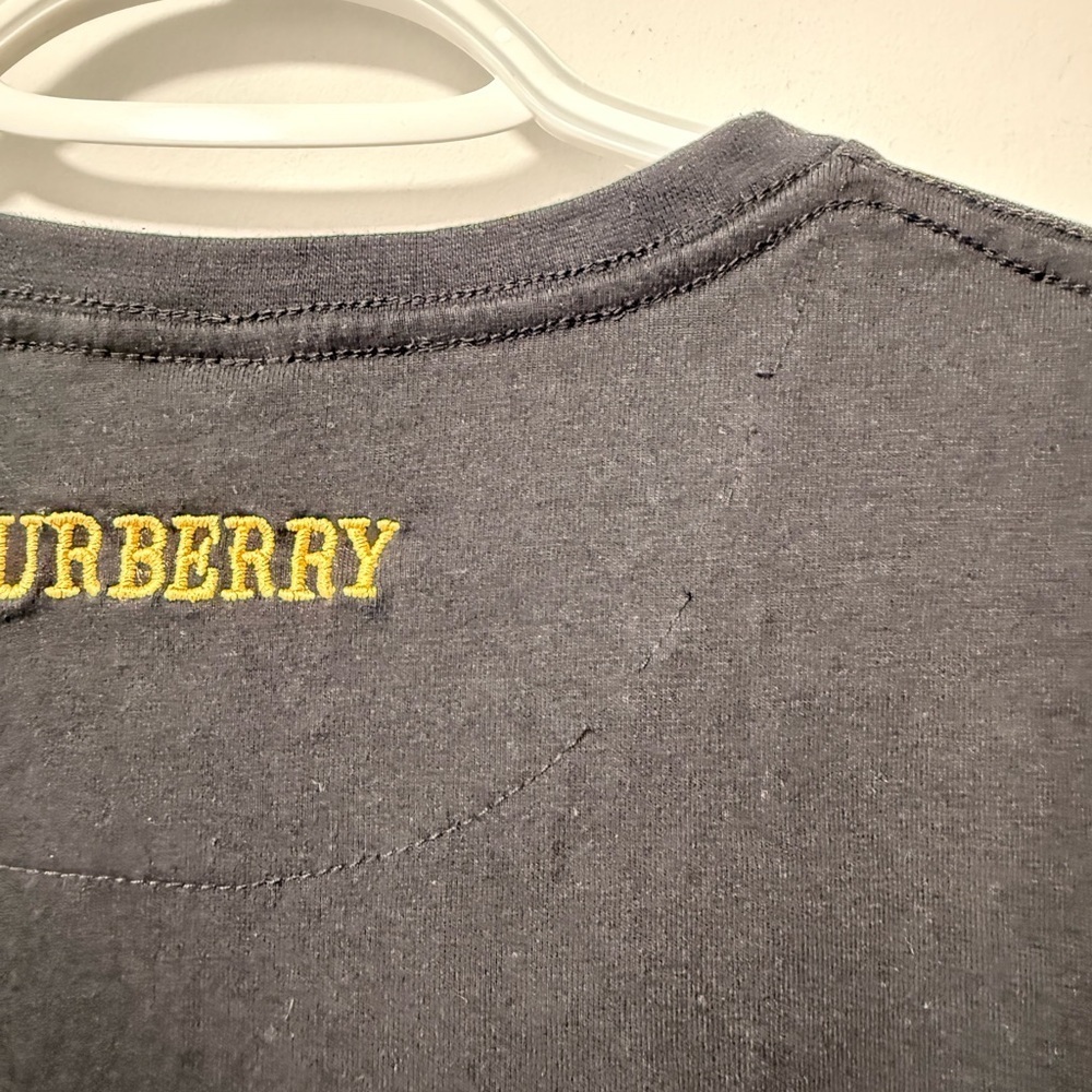 Burberry Black T Shirt Gold Embroidered Logo size M Men - Picture 6 of 10